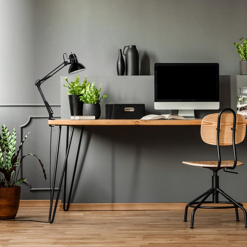 Globe Electric مصباح مكتب متعدد المفاصل من جلوب إلكتريك 56963 بحجم 31.5" مع مشبك معدني، أسود، مفتاح دوار للتشغيل/الإيقاف على الظل، ذراع متأرجح قابل للتعديل جزئيًا، أساسيات المنزل، ضوء قراءة، ديكور المكتب - Image 3